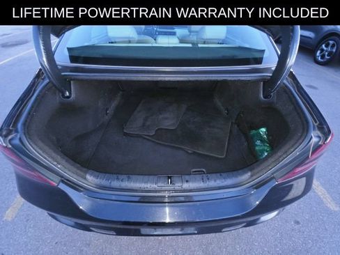 Used 2025 Genesis G70 2.5T RWD image 14