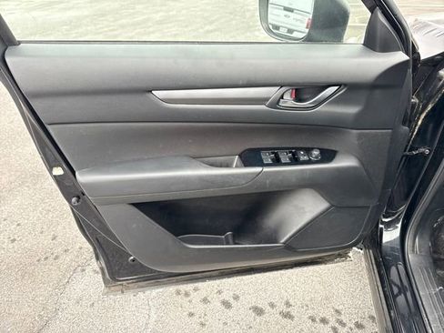 Used 2019 MAZDA CX-5 Sport image 18