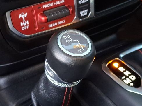 Used 2022 Jeep Gladiator Rubicon AWD/4WD image 29
