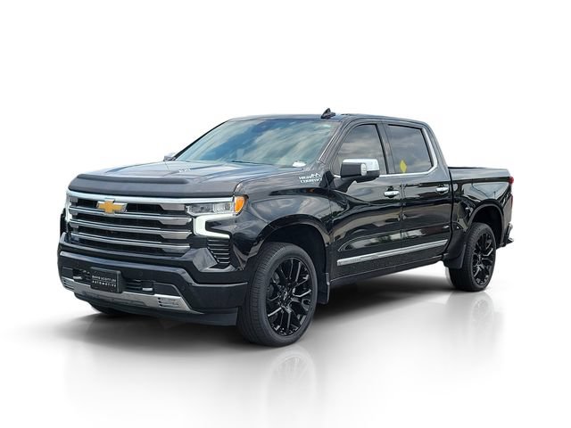 Used 2024 Chevrolet Silverado 1500 High Country w/ Technology Package AWD/4WD image 2
