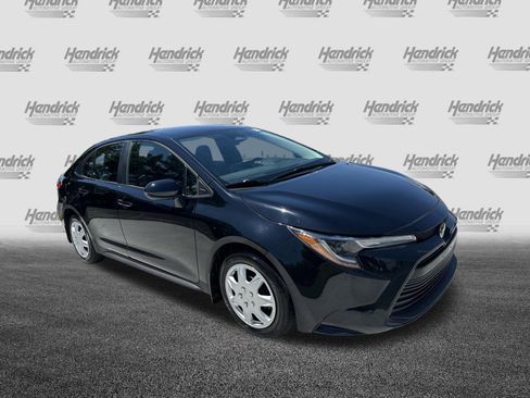 Certified 2024 Toyota Corolla LE FWD image 2