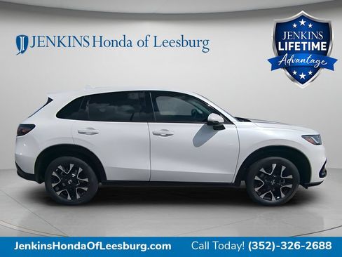 New 2026 Honda HR-V EX-L image 2