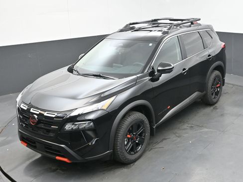 New 2026 Nissan Rogue SV w/ Rock Creek Premium Package image 31