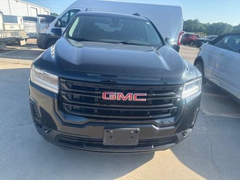 Used 2023 GMC Acadia SLT w/ Elevation Edition FWD image 6