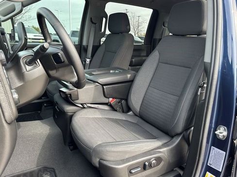 Used 2022 Chevrolet Silverado 2500 LT w/ Convenience Package image 19