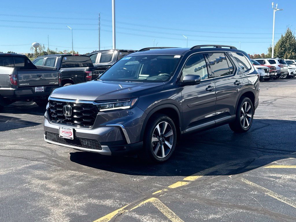 Certified 2025 Honda Pilot Elite image 7
