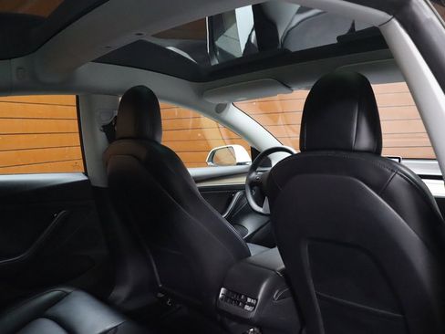 Used 2023 Tesla Model 3 Standard Range image 54