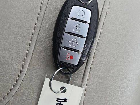 Used 2019 Nissan Rogue Sport SV w/ Technology Package image 32