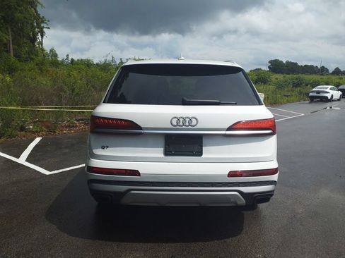 Used 2025 Audi Q7 3.0T Premium Plus AWD/4WD image 6