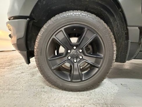 Used 2024 RAM 1500 Big Horn AWD/4WD image 11