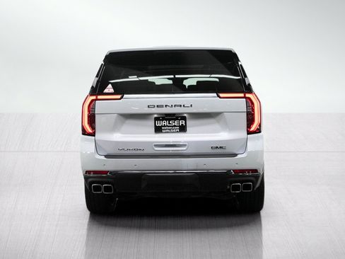 Used 2026 GMC Yukon Denali Ultimate AWD/4WD image 4