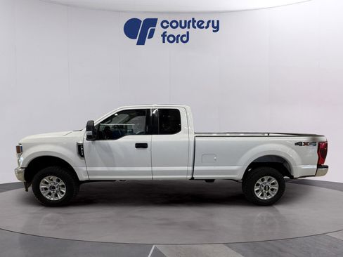 Certified 2021 Ford F350 XLT w/ XLT Value Package image 4