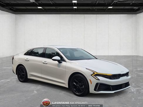Certified 2025 Kia K5 LXS FWD image 7