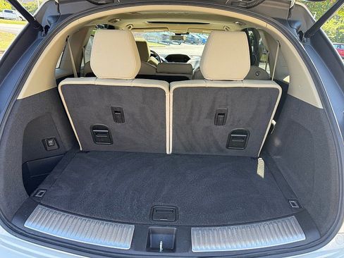 Used 2018 Acura MDX w/ Technology Package FWD image 18