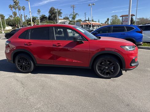 New 2026 Honda HR-V Sport image 8