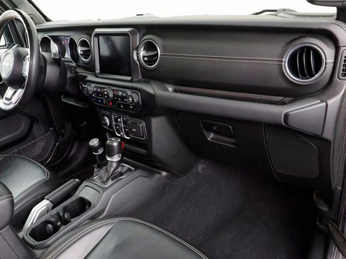 Used 2023 Jeep Wrangler Unlimited Sahara w/ Cold Weather Group image 23