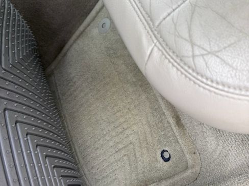 Used 2011 Mercury Grand Marquis LS image 16