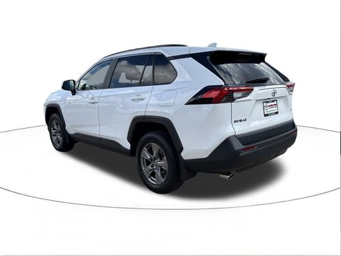 Used 2024 Toyota RAV4 XLE image 5