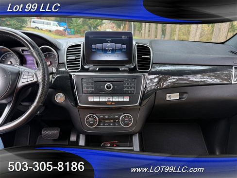 Used 2018 Mercedes-Benz GLS 450 4MATIC w/ Premium Package image 16