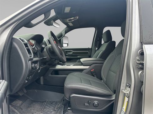 New 2025 RAM 1500 Big Horn image 12