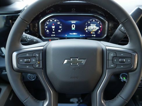 New 2026 Chevrolet Silverado 2500 ZR2 image 12