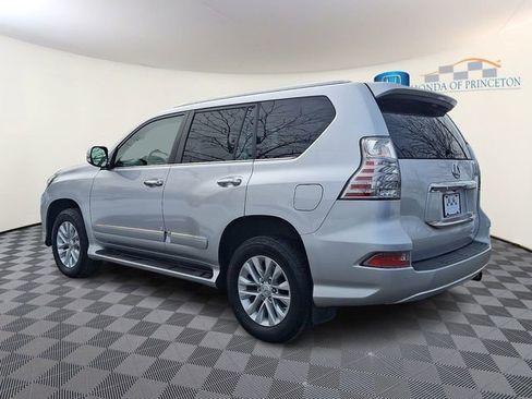Used 2019 Lexus GX 460 Premium image 4