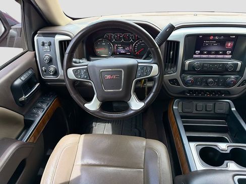 Used 2014 GMC Sierra 1500 SLT w/ SLT Crew Cab Value Package AWD/4WD image 17