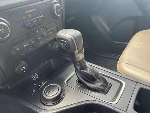 Used 2022 Ford Ranger Lariat w/ Technology Package AWD/4WD image 8