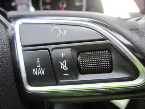 Used 2015 Audi A5 2.0T Premium image 16