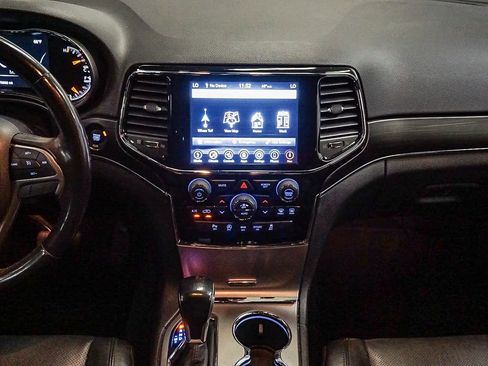 Used 2020 Jeep Grand Cherokee Limited w/ Luxury Group II image 14