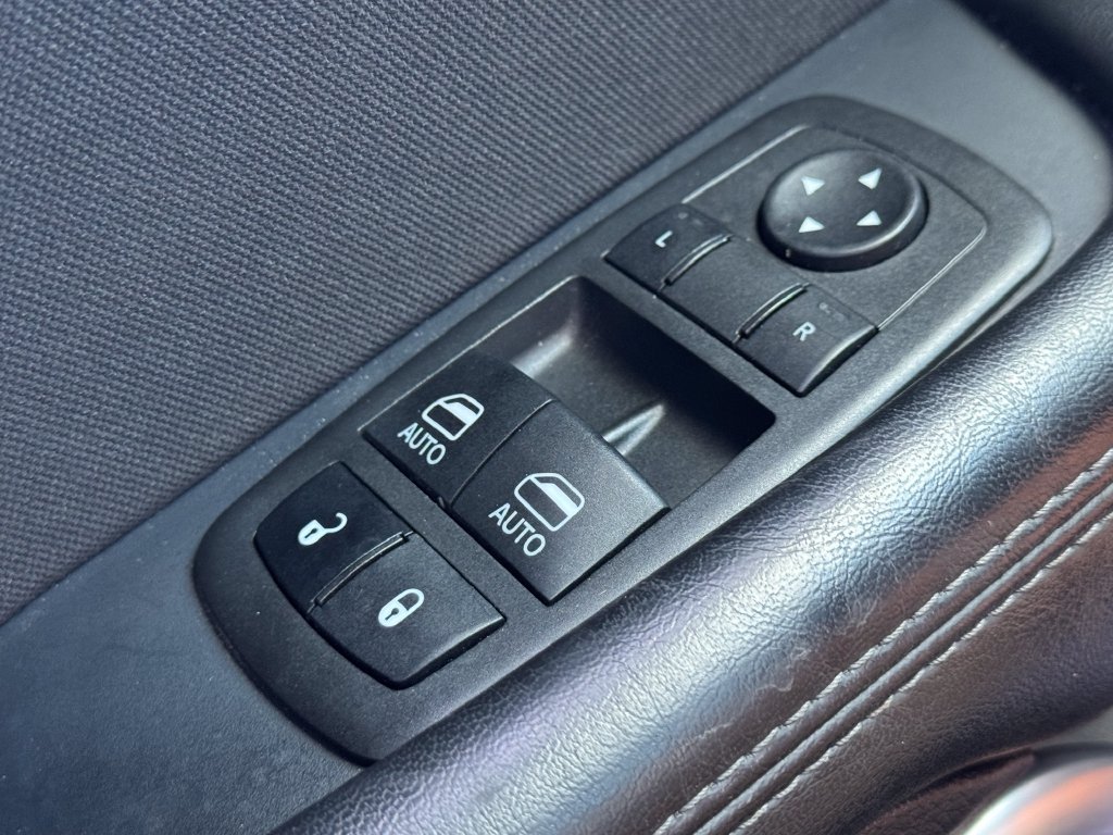 Used 2022 Dodge Challenger R/T Scat Pack RWD image 30
