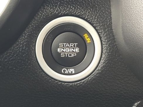 Used 2019 RAM 1500 Big Horn image 15