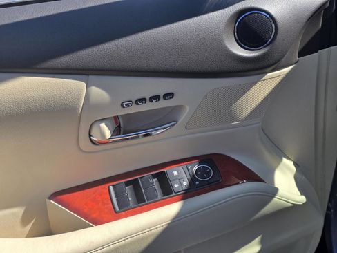 Used 2012 Lexus RX 450h FWD w/ Premium Pkg image 14