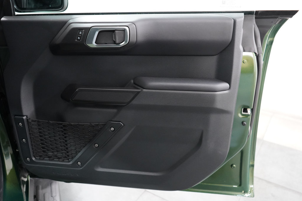 Used 2025 Ford Bronco Outer Banks AWD/4WD image 33