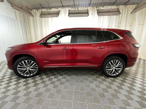 Certified 2026 Buick Enclave Avenir w/ Super Cruise Package AWD/4WD image 21
