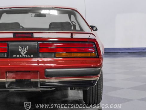 Used 1987 Pontiac Firebird Coupe image 23