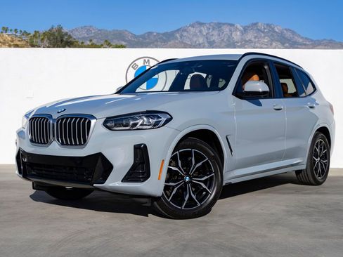 Used 2022 BMW X3 xDrive30i w/ M Sport Package 2 AWD/4WD image 8