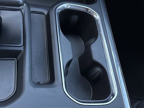 Used 2022 GMC Sierra 1500 SLT image 45