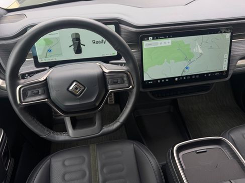 Used 2024 Rivian R1S Launch Edition image 58