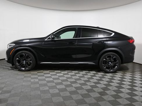 Used 2022 BMW X6 xDrive40i w/ Premium Package AWD/4WD image 2