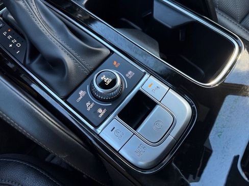 Used 2024 Kia Telluride EX X-Line image 25