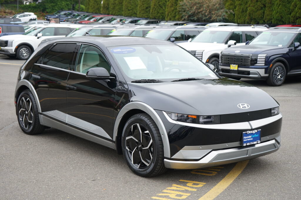 Certified 2024 Hyundai Ioniq 5 Limited RWD image 3
