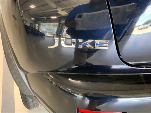 Used 2013 Nissan Juke SV FWD image 32