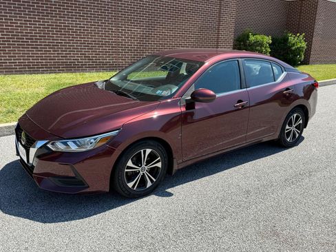 Used 2021 Nissan Sentra SV FWD image 3