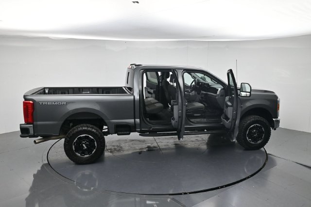Used 2025 Ford F350 XLT w/ Tremor Off-Road Package AWD/4WD image 47