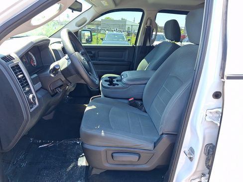 Used 2015 RAM 1500 Express AWD/4WD image 14