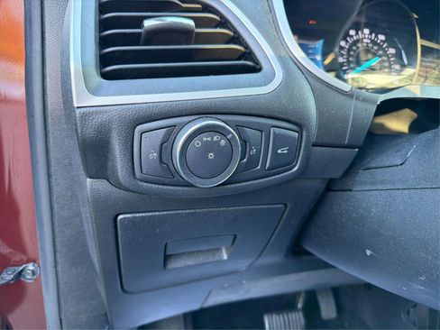 Used 2015 Ford Edge SEL w/ Equipment Group 201A image 23