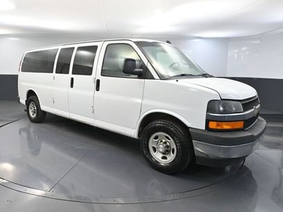 Used 2017 Chevrolet Express 3500 LT w/ LT Preferred Equipment Group