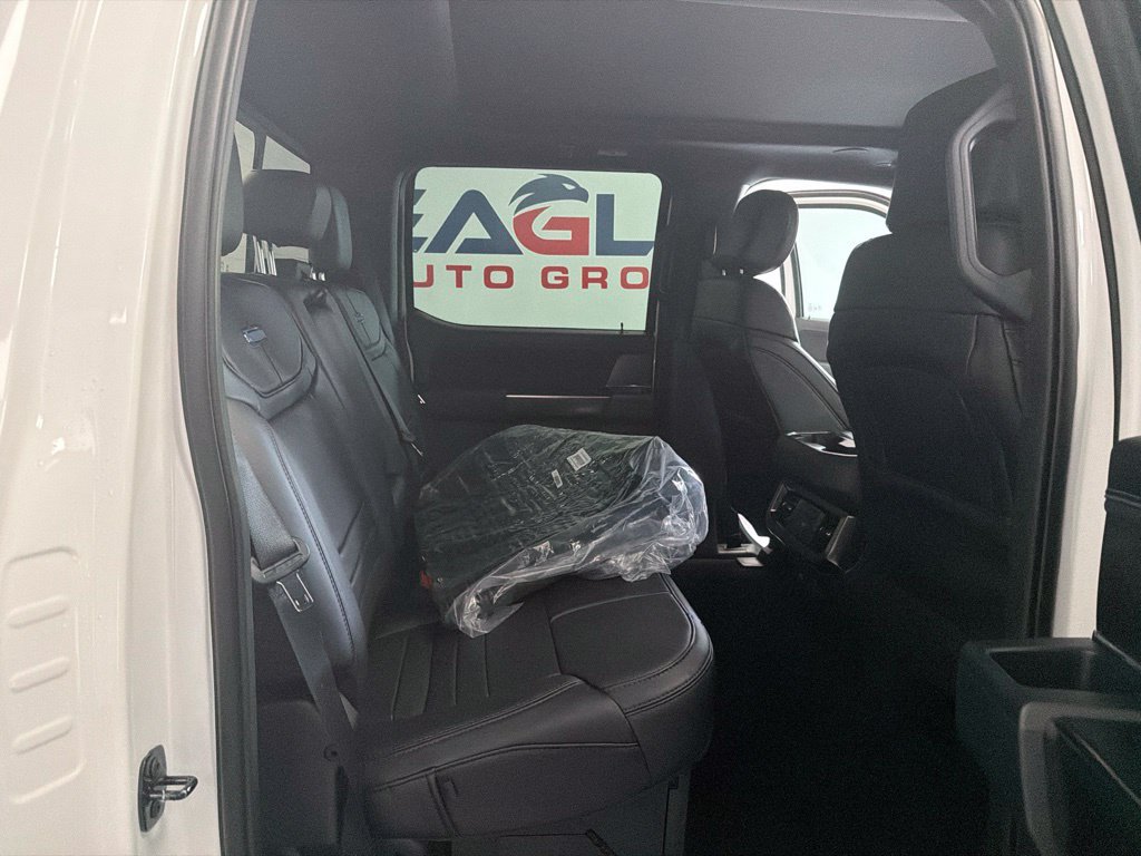 New 2026 Ford F350 Platinum w/ Tremor Off-Road Package AWD/4WD image 16