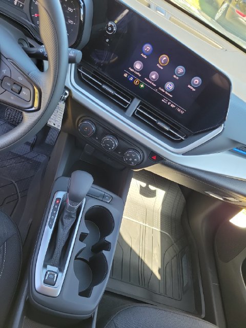 New 2026 Chevrolet Trax LS w/ LS Convenience Package FWD image 31
